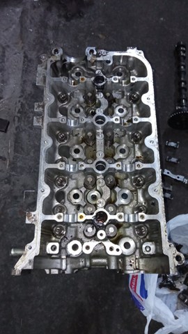 Купити R2AA10100 Mazda Головка блоку