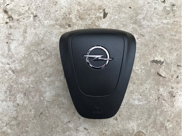 Подушка Айрбег водія General Motors 13270401 ціна, від 79.82 USD
