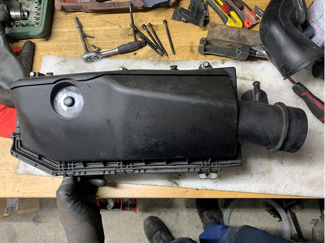  Mercedes A6110901801 ціна, від 42.33 USD
