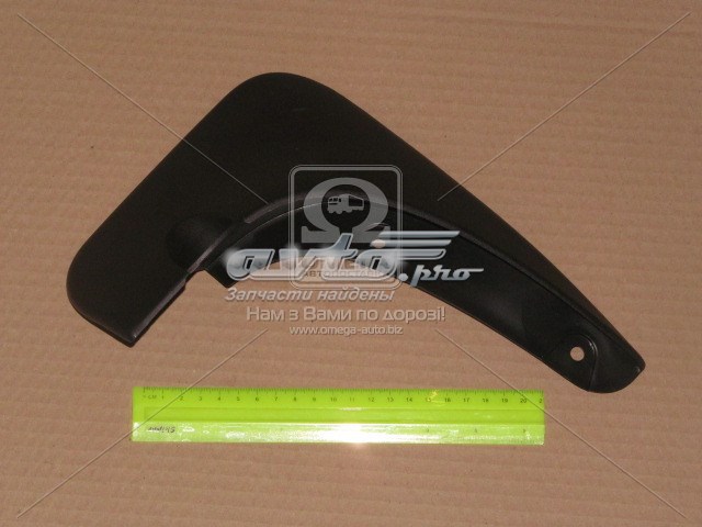 868411G200 Hyundai/Kia Бризговик задній, лівий