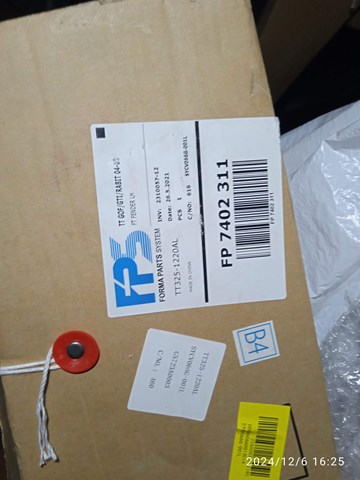 Ліве переднє крило FPS FP7402311 ціна, від 49.55 USD