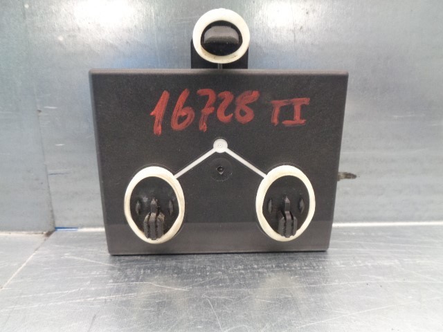  VAG 4F0959795Q ціна, від 5.17 USD