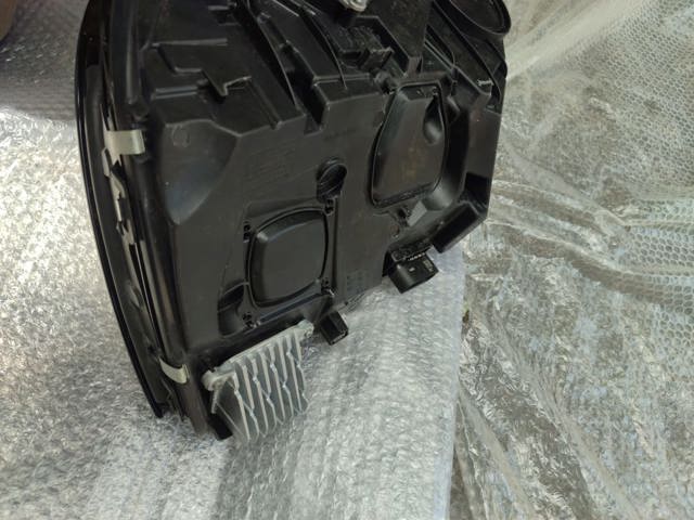 Mercedes A2239064604 ціна, від 2774.58 USD