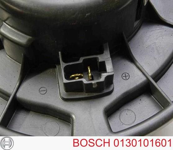 Двигун вентилятора пічки (обігрівача салону) Bosch 0130101601 ціна, від 58.74 USD