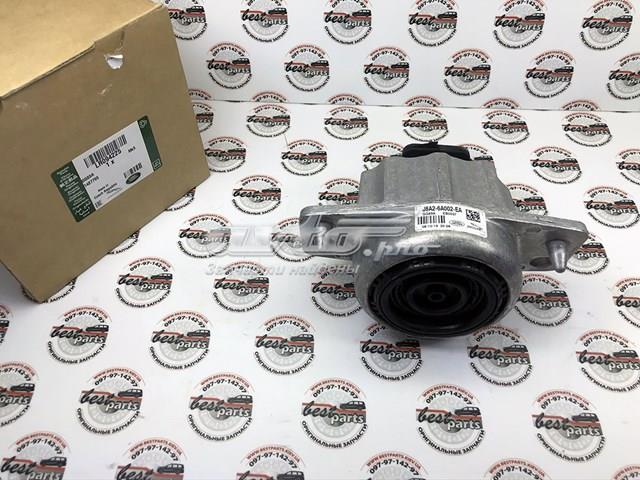 Кронштейн подушки (опори) двигуна, правої LR094225 Land Rover