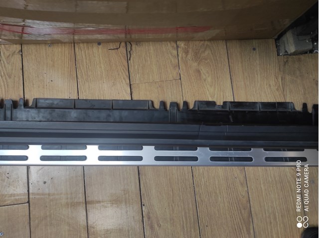 A1676986500 Mercedes Надставка двері передньої