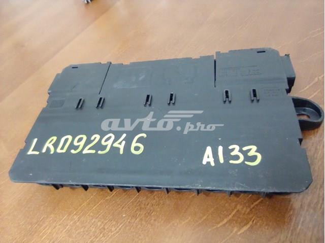Купити LR092946 Land Rover 
