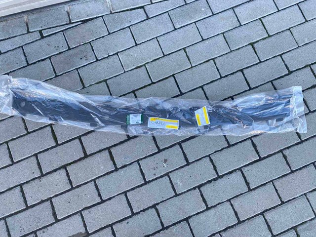 Купити LR099377 Land Rover 