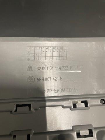 5E9807421E VAG 