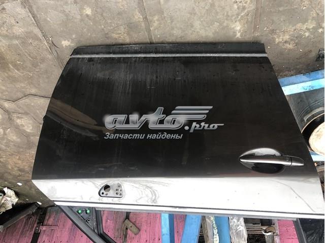 Дверка передня права Mazda KBY05802XD