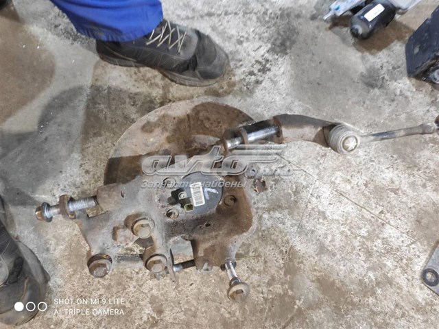 Цапфа - поворотний кулак задній, лівий CV6Z5A969G Ford