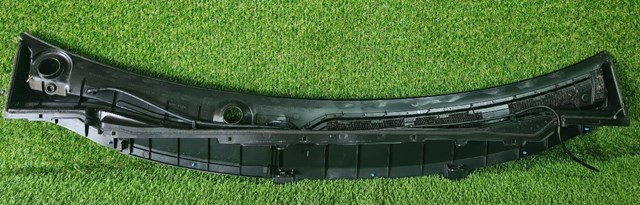 668626RF0A Nissan/Infiniti Водостік лобового скла, жабо