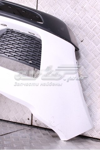 LR072581 Land Rover Бампер передній в зборі