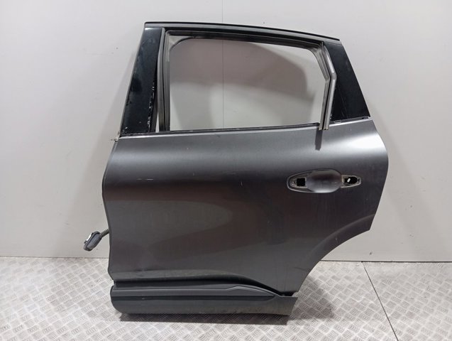 Купити 821014757R Renault (RVI) Двері задні, ліві