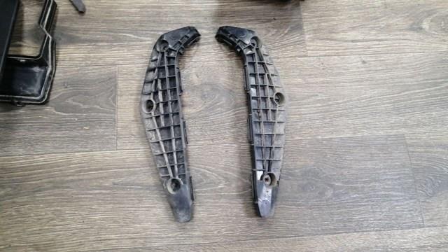 Праве кріплення переднього бампера Toyota 5214548020 ціна, від 10.35 USD