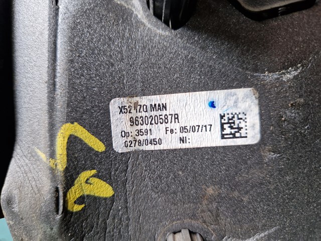 Дзеркало ліве Renault (RVI) 963020587R