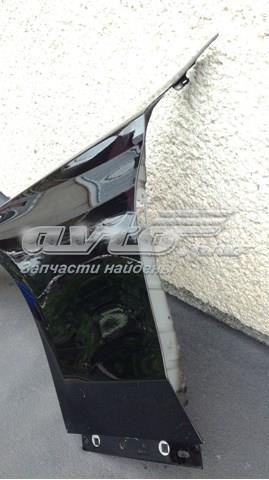 Крило переднє ліве A2058800106 Mercedes