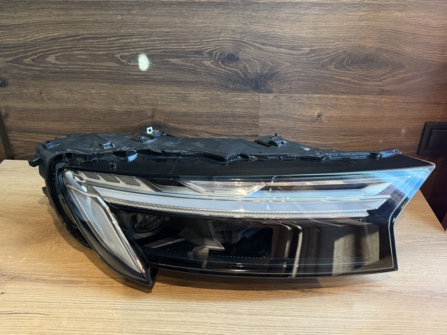  VAG 4M0941040D ціна, від 3310.18 USD