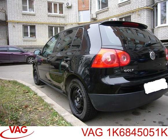  Скло-кватирка двері, задній, лівою Volkswagen Golf 5