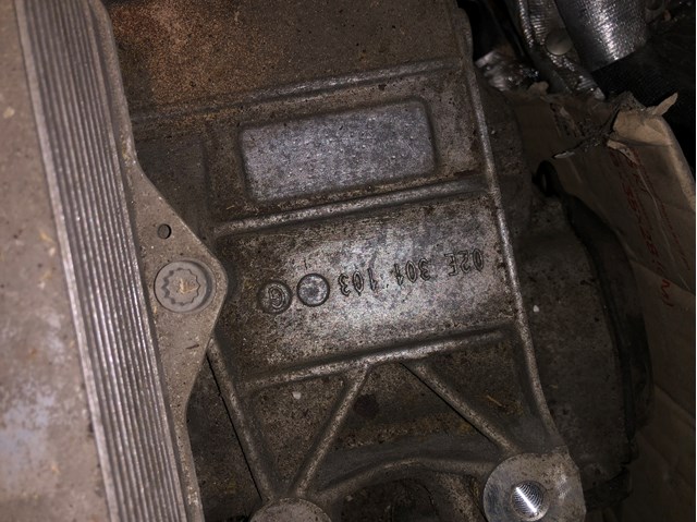 Корпус коробки передач АКПП/КПП VAG 02E301103G ціна, від 181.70 USD