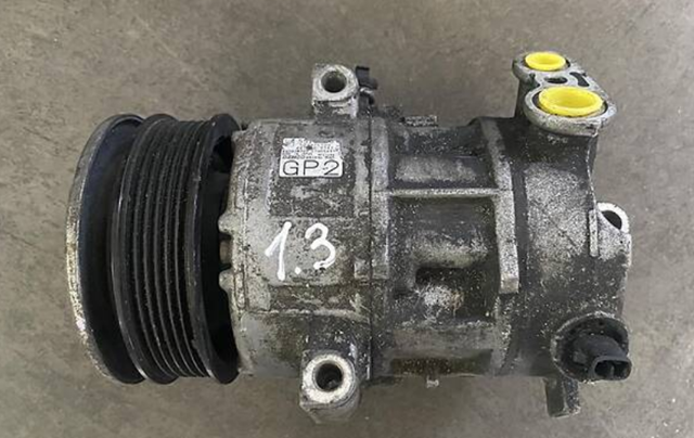 Компресор кондиціонера 55702161 Fiat/Alfa/Lancia