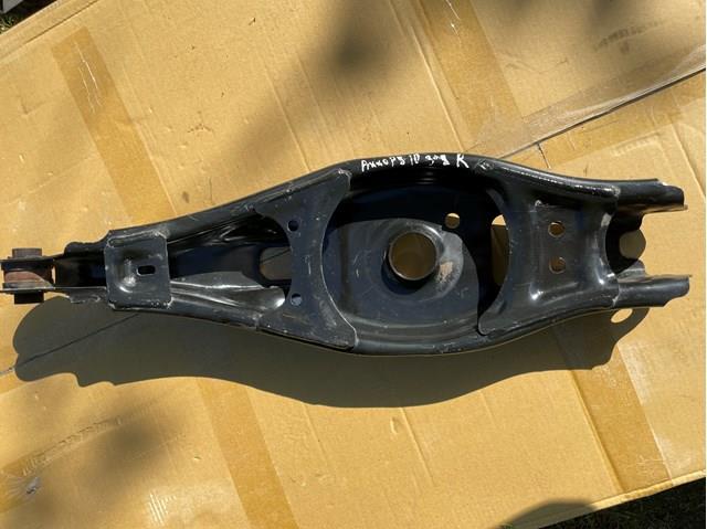 52350TVAA02 Honda Балансир задній нижній, правий