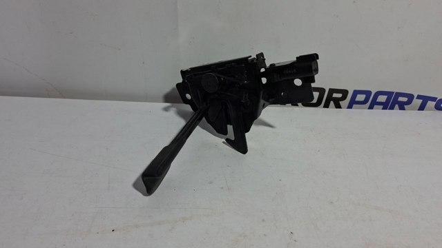 Замок капота 81130P1010 Hyundai/Kia