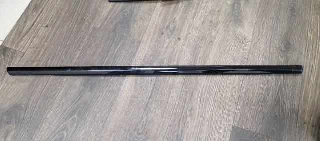 Купити LR048561 Land Rover 