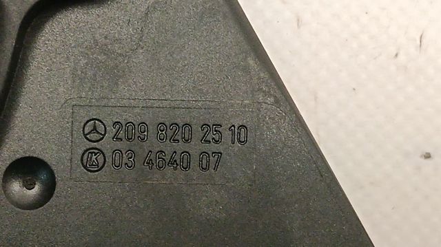 Купити A2098202510 Mercedes 