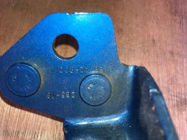 Петля заднтої двері, правої H1BZ5826800A Ford