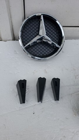 Емблема на решітку радіатора Mercedes A0008176007 ціна, від 76.01 USD