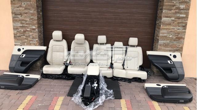  Land Rover LR112340