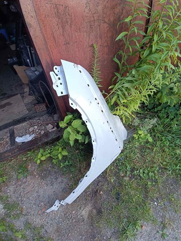 Купити 631011832R Renault (RVI) 