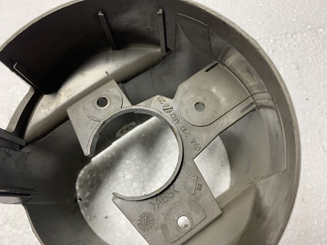 Накладка рульової колонки Mercedes A2104621323 ціна, від 2.71 USD