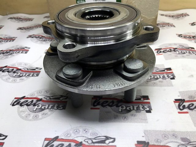 Купити LR122586 Land Rover Маточини передніх коліс