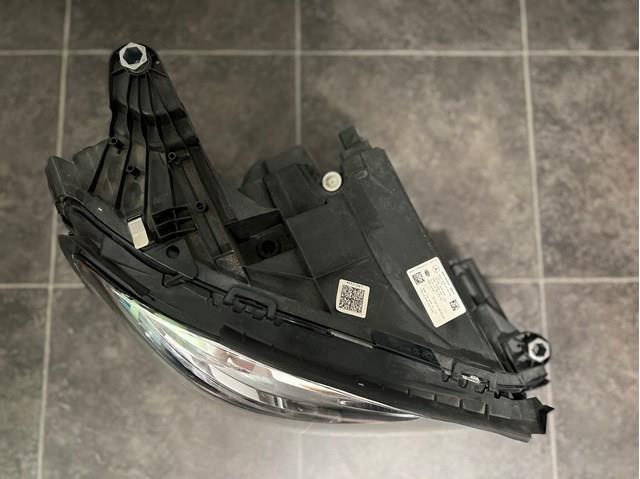  Mercedes A2139065004