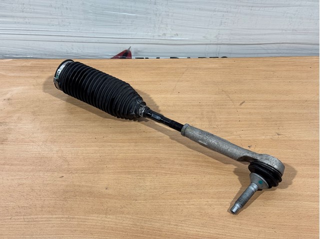 104484100E Tesla Motors Зовнішній наконечник рульової тяги