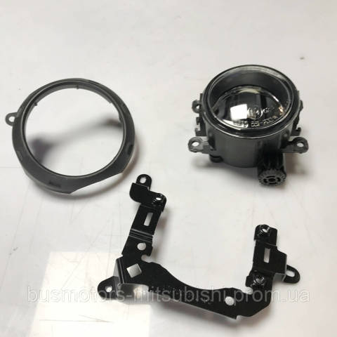 Фара протитуманна, права Mitsubishi 8321A035 ціна, від 42.78 USD