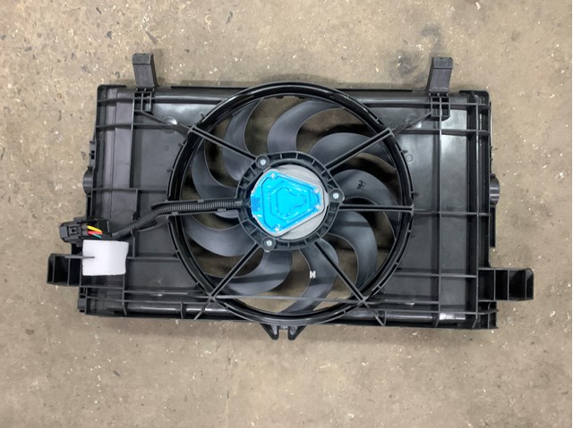 Дифузор радіатора охолодження, в зборі з двигуном і крильчаткою FP85W155 FPS