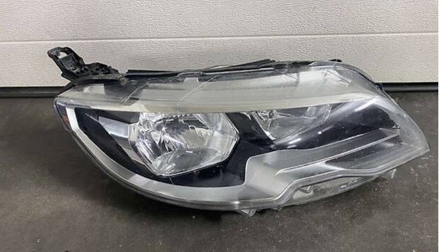 Фара права 9817296980 Peugeot/Citroen
