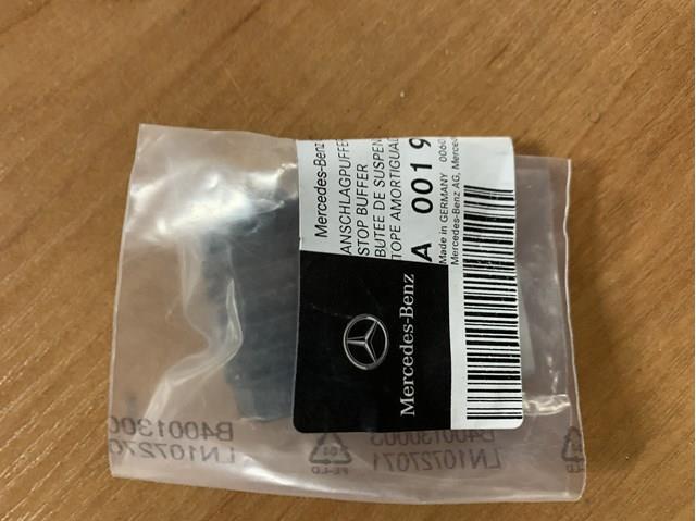 Буфер / відбійник капота Mercedes A0019982540