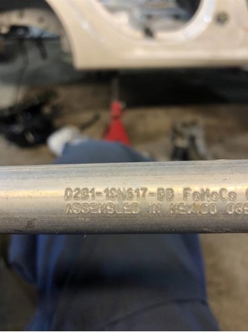  Ford D2B119N617BB