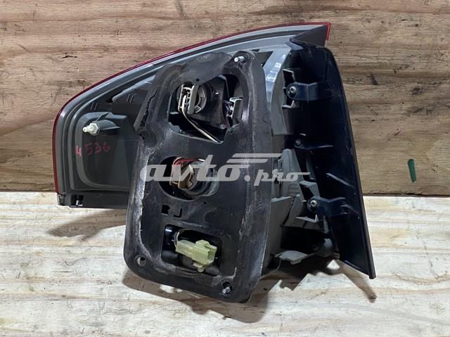 Задня права фара 84201AG241 Subaru