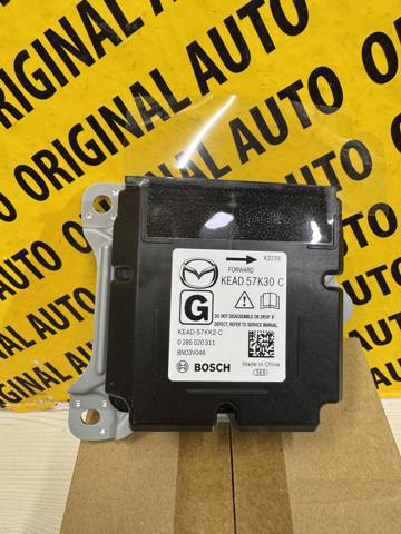 Блок управління airbag Mazda KEAD57K30C