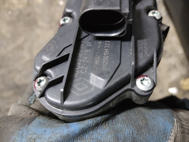 Клапан ЄГР 8200796571 Renault (RVI)