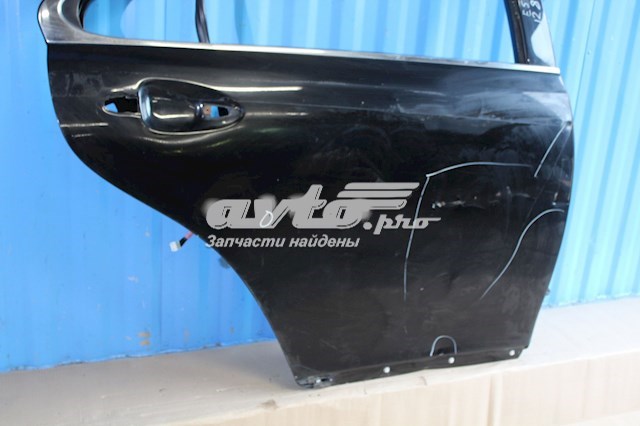 Двері задні, праві Toyota 6700333180 ціна, від 190.04 USD