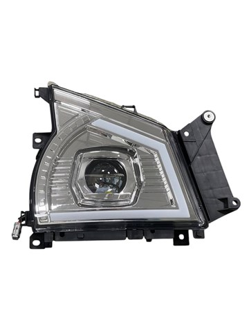 Фара передня права Isuzu 8972615690