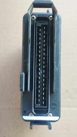 Електронний блок керування двигуном 0261200273 Bosch
