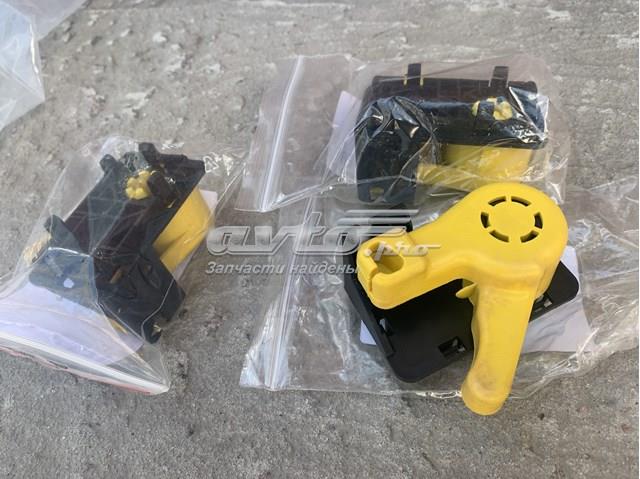 Ручка відкриття капота Signeda PFD22116A ціна, від 9.41 USD