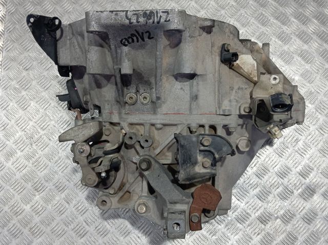 D2C4B Mazda МКПП